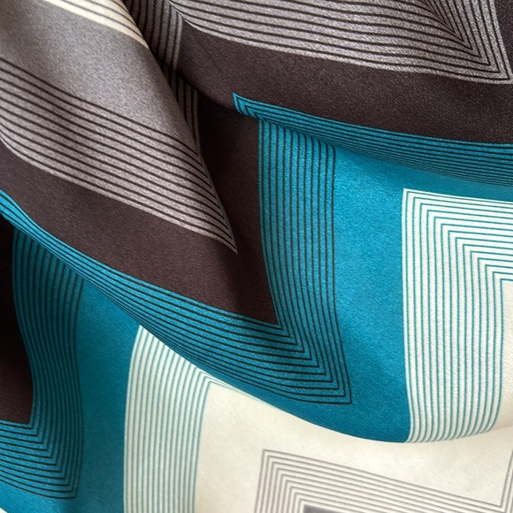 QUEEN OF HEARTS BY LETTY TENANT RETRO COLLARED DRESS - Picture 4 of 10